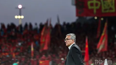 “斯图加特角球战果，扎加杜头球制胜”